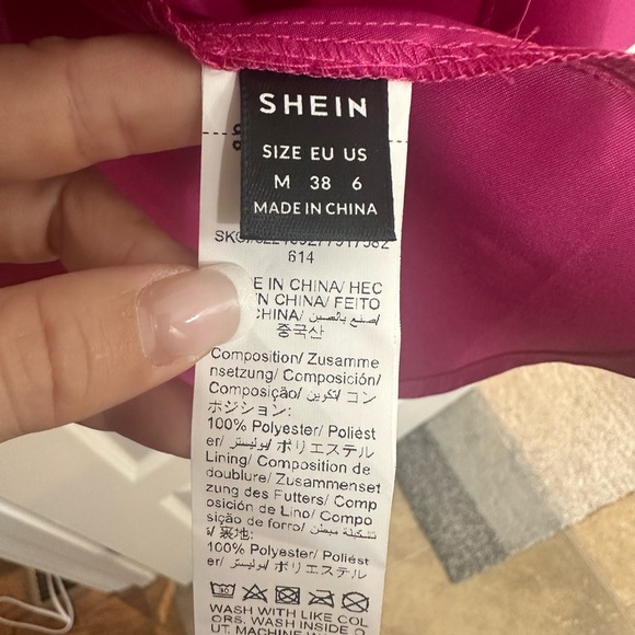 SHEIN Fuchsia Puff-Sleeve Satin Party Dress - Picture 3 of 3